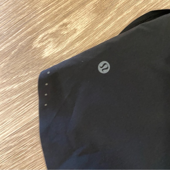 Lululemon Fast and Free Reflective High-Rise Classic-Fit Short 3" - Picture 3 of 5